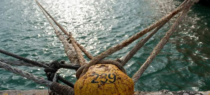 «Δένουν» τα πλοία τη Δευτέρα -24ωρη απεργία της ΠΝΟ, άκαρπη η συνάντηση με τους ακτοπλόους